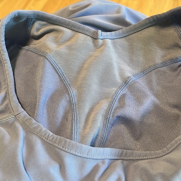 Nike Women's Blue Athletic Tank Top - Picture 3 of 5